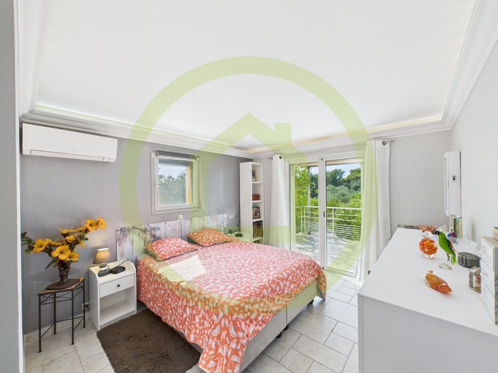 � vendre  Maison Ch�teauneuf-Grasse (06740)