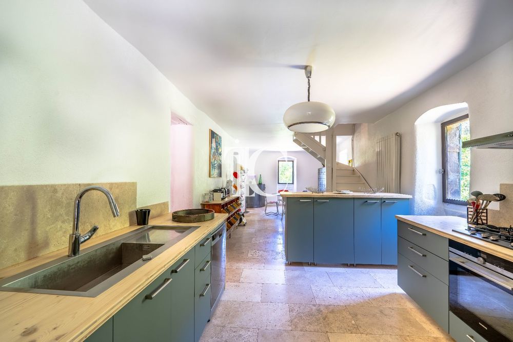 � vendre  Villa Les Vans (07140)