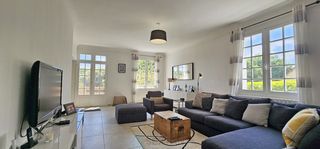  Maison � vendre 6 pi�ces 304 m�