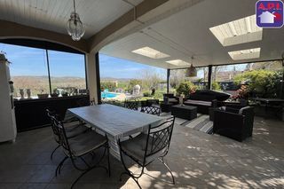  Villa � vendre 5 pi�ces 160 m�