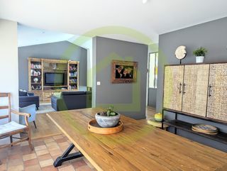  Villa � vendre 11 pi�ces 311 m�