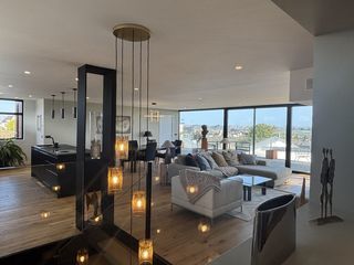  Maison � vendre 6 pi�ces 211 m�