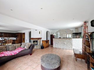  Maison � vendre 5 pi�ces 140 m�