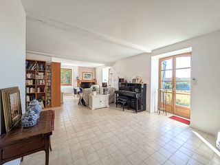  Villa � vendre 7 pi�ces 296 m�