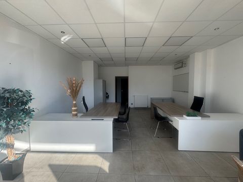 Local commercial 765000 73100 Aix les bains