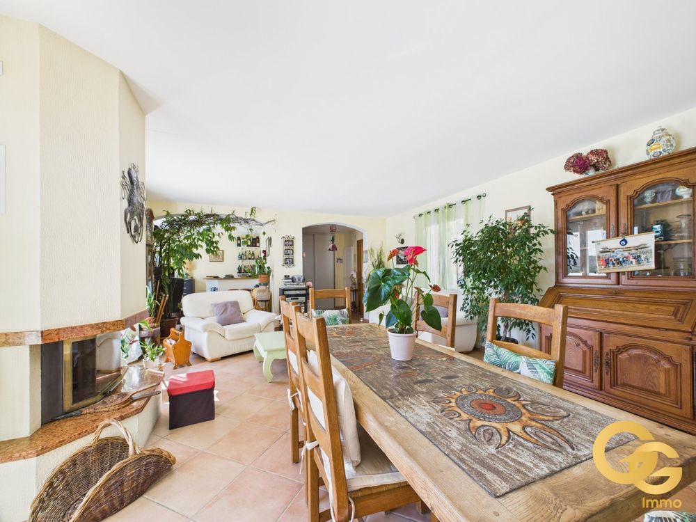 � vendre  Villa Le Tignet (06530)