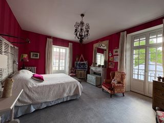  Maison � vendre 10 pi�ces 263 m�