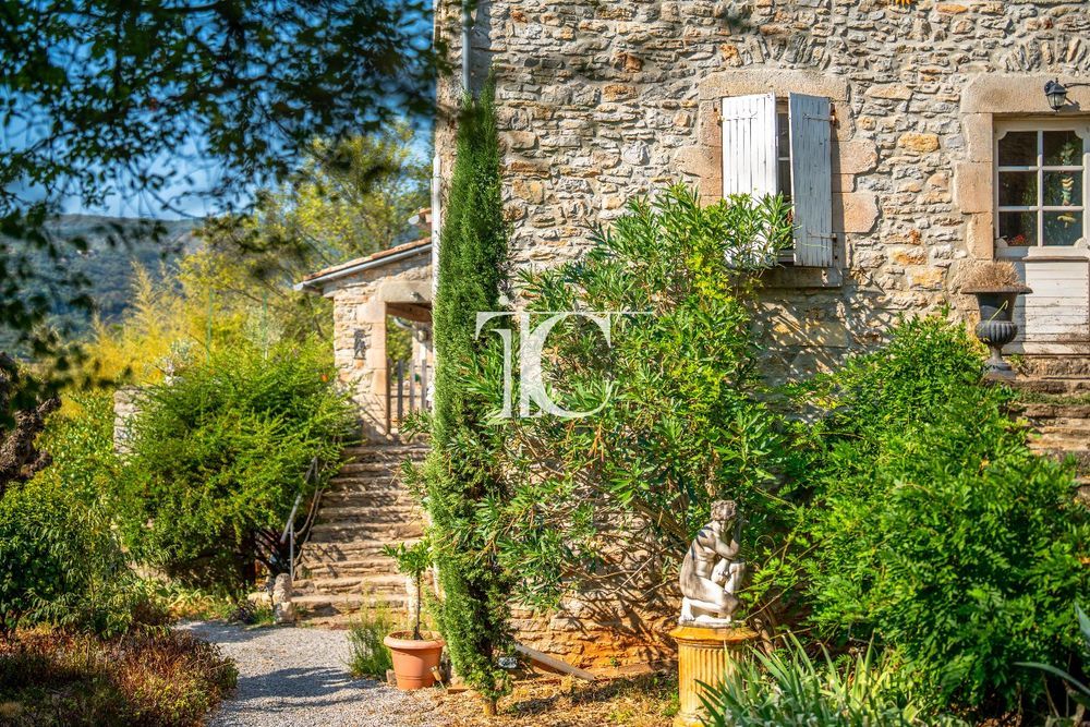 � vendre  Villa Les Vans (07140)