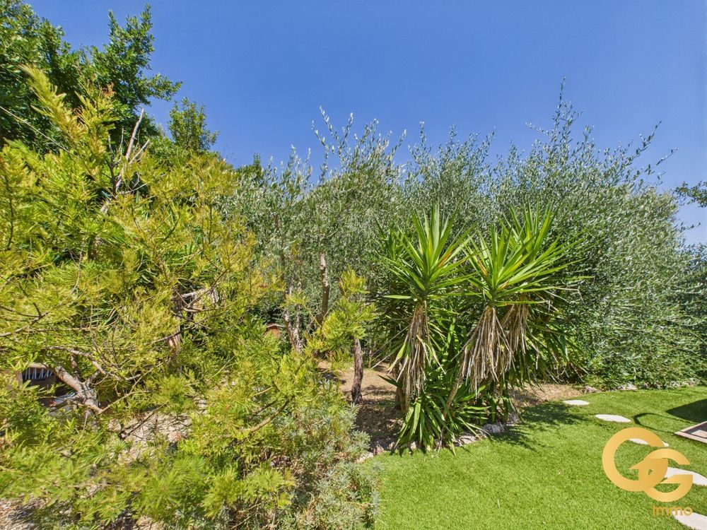 � vendre  Villa Le Tignet (06530)