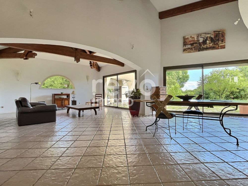 � vendre  Maison Mionnay (01390)