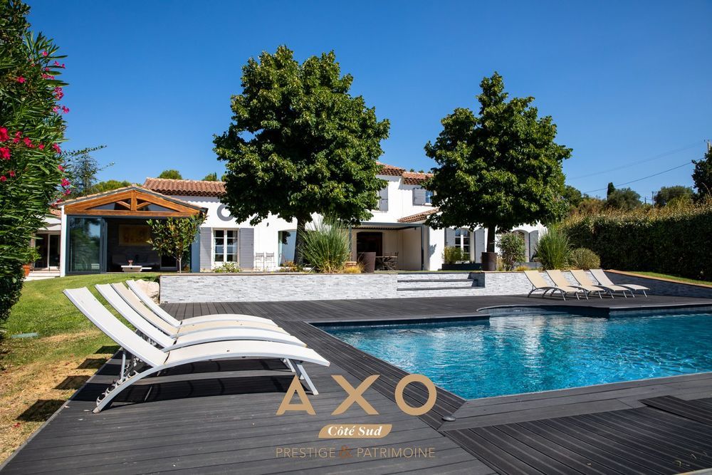� vendre  Villa Aix-en-Provence (13090)