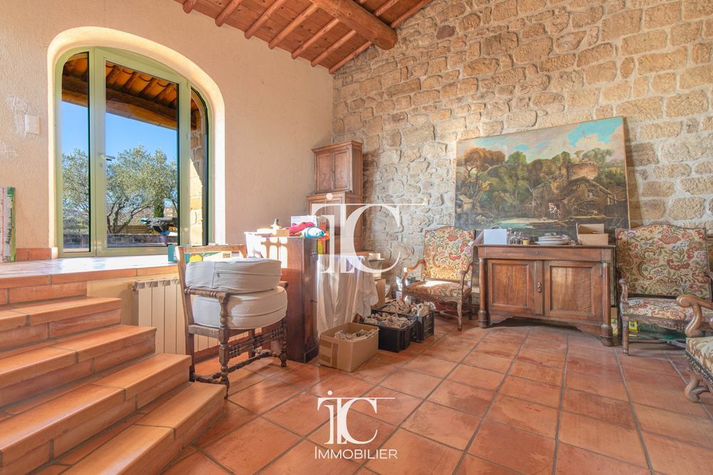 � vendre  Villa Les Vans (07140)