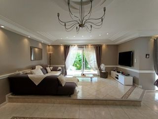  Maison � vendre 8 pi�ces 250 m�