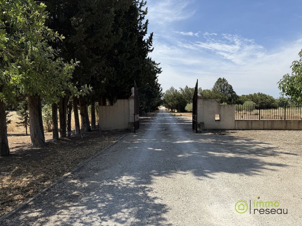 � vendre  Villa Montfavet (84140)