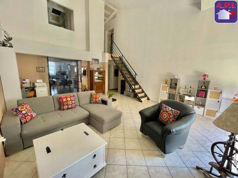   Maison Maison - 6 pi�ce(s) - 168 m�