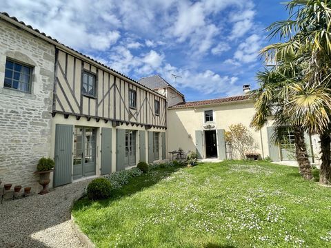   Maison de caract�re Maison - 6 pi�ce(s) - 220 m�