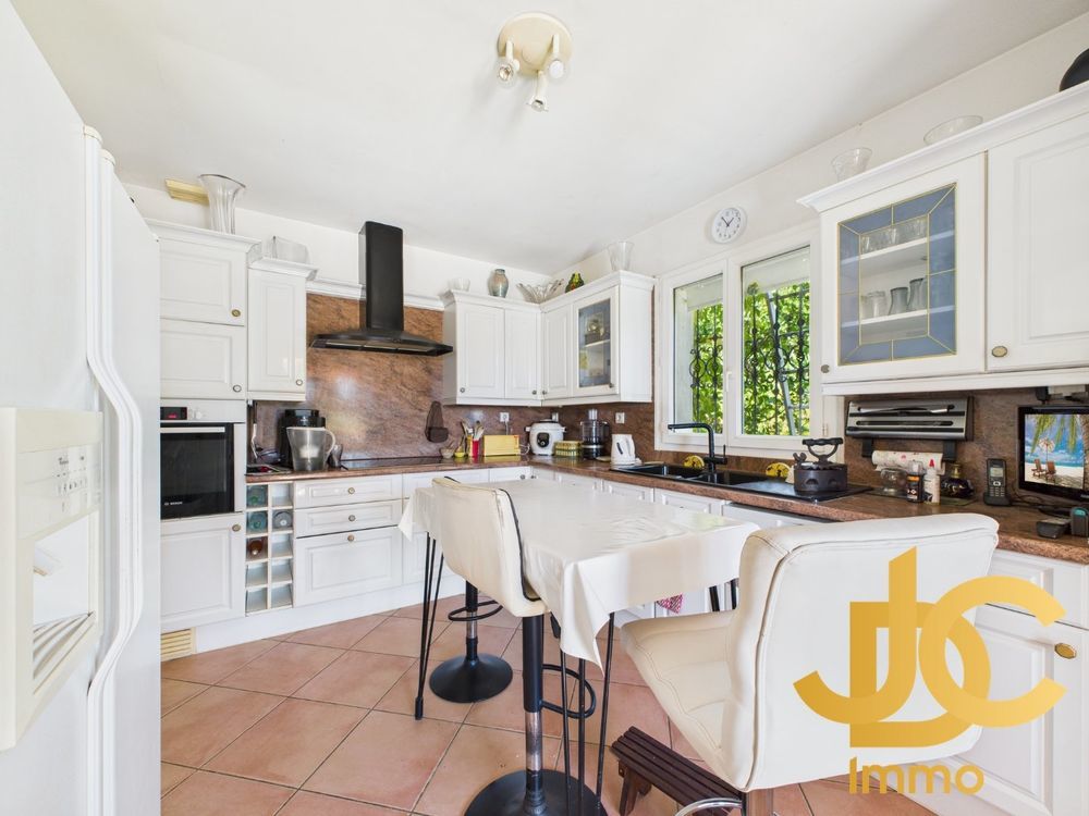 � vendre  Maison Le Tignet (06530)