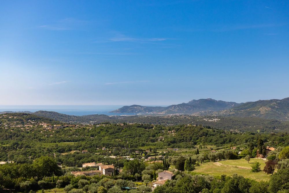 � vendre  Maison Ch�teauneuf-Grasse (06740)