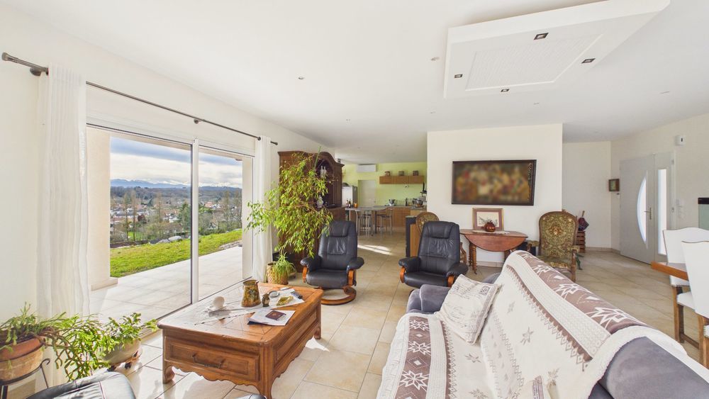 � vendre  Maison Idron (64320)