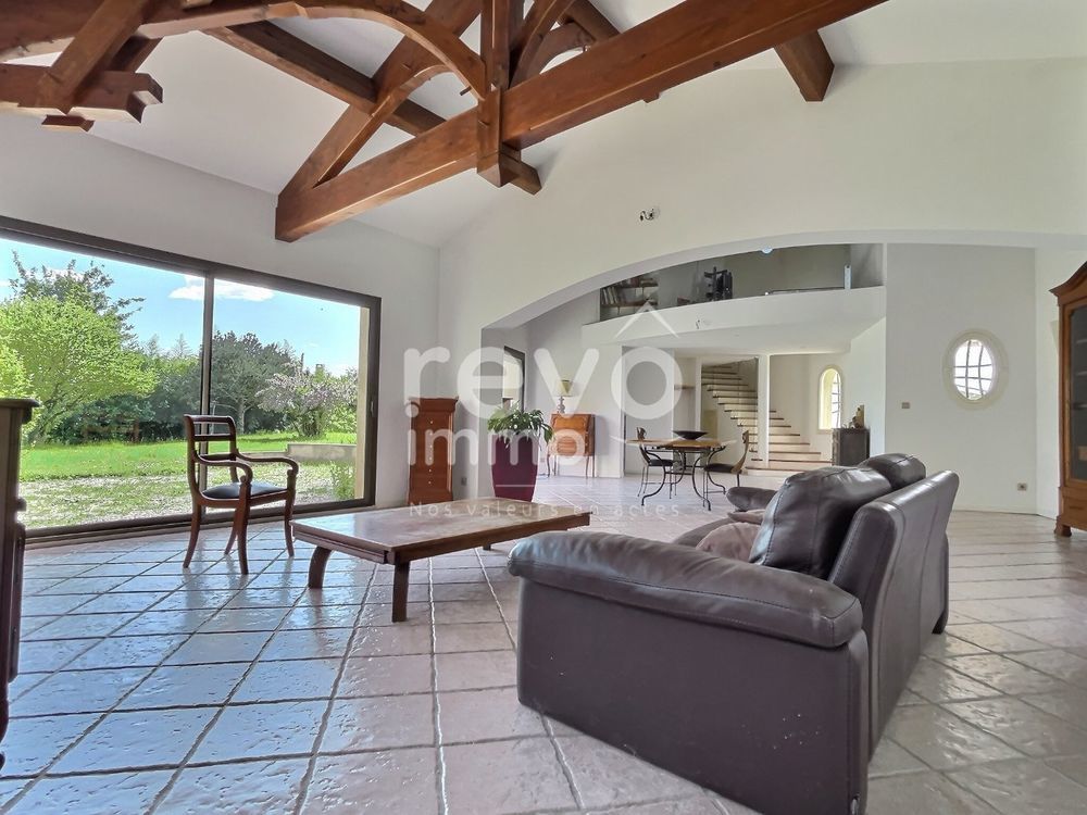 � vendre  Maison Mionnay (01390)