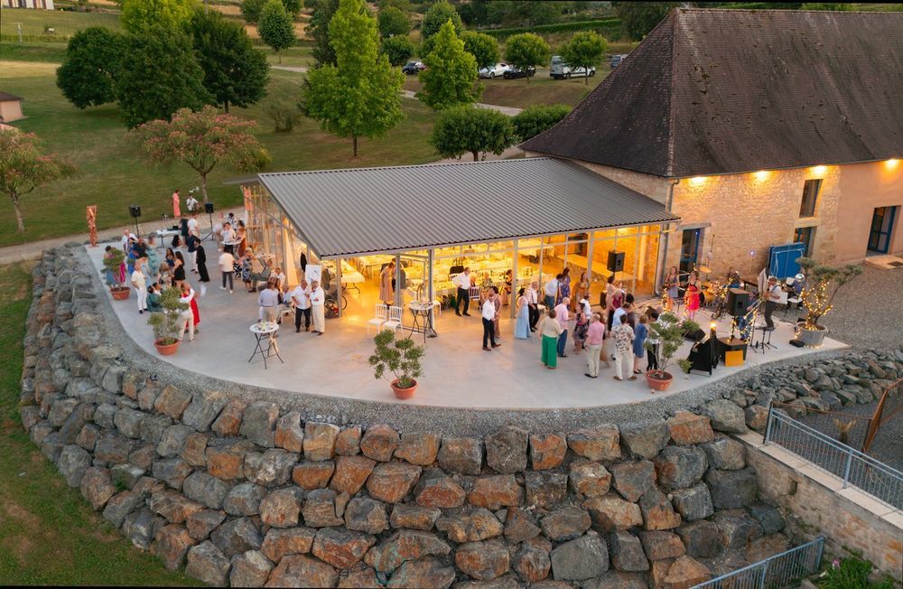 � vendre  Villa Hautefort (24390)