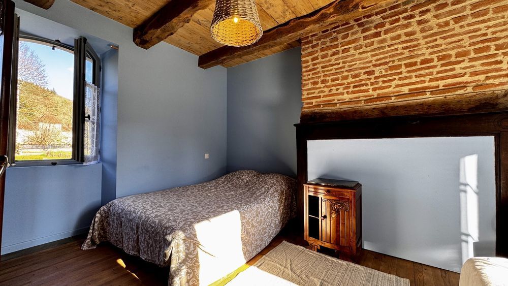 � vendre  Maison Tour-de-Faure (46330)