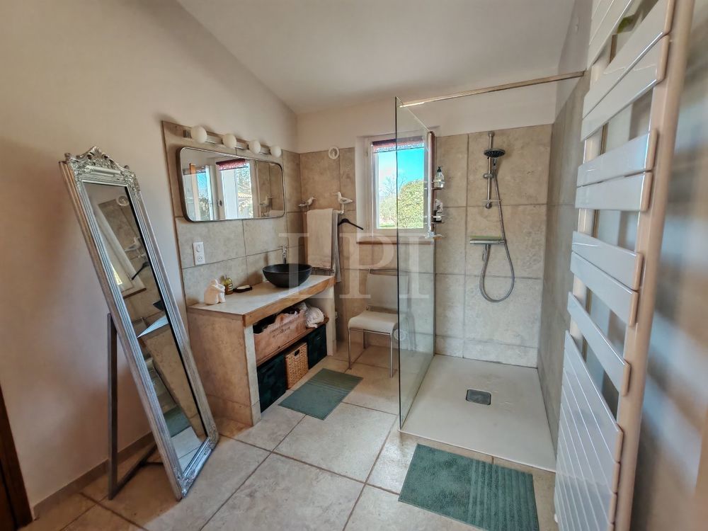 � vendre  Maison Apt (84400)