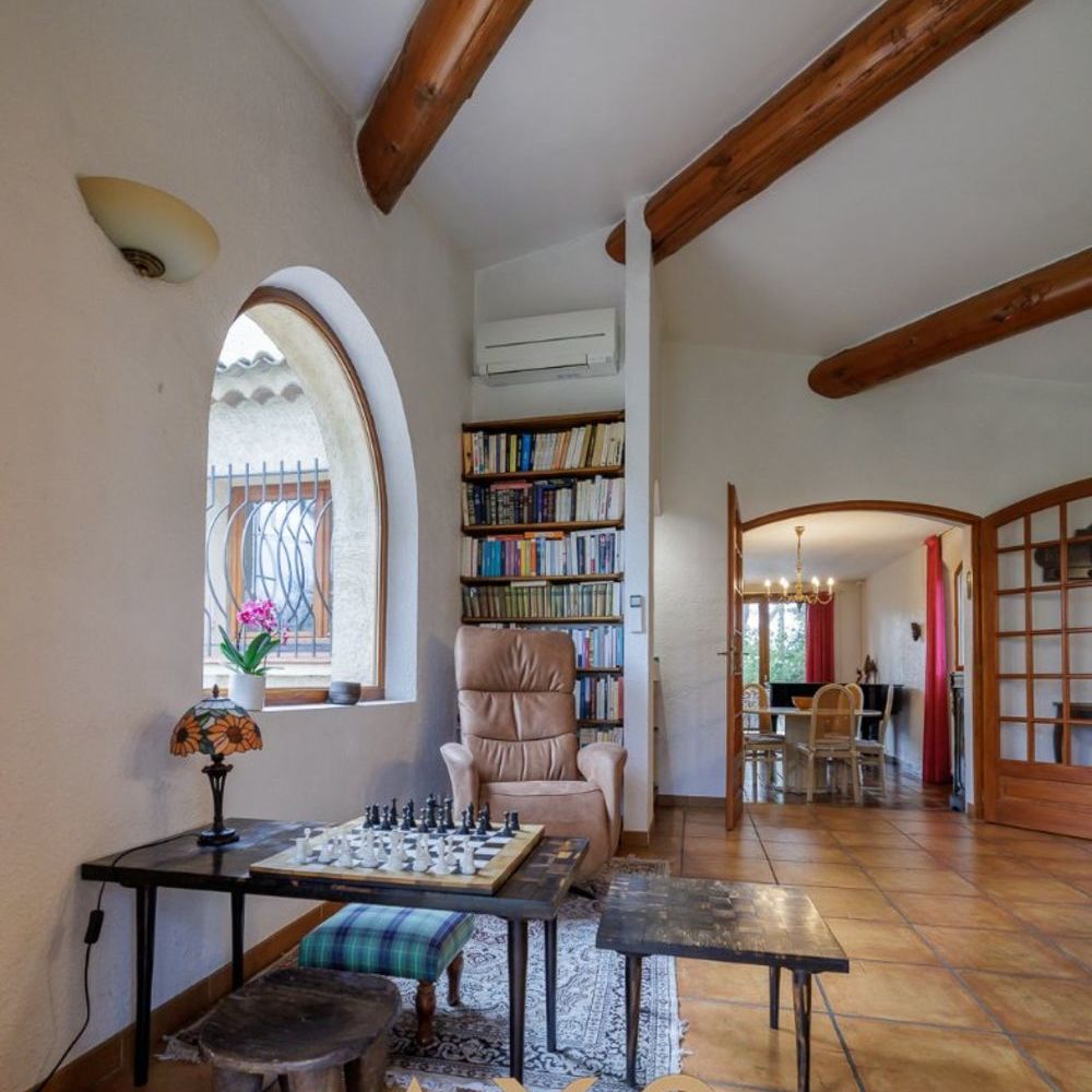 � vendre  Maison Bouc-Bel-Air (13320)