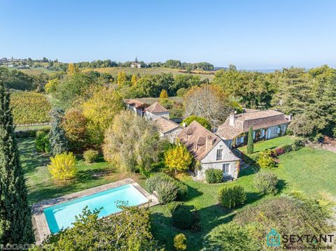   Propri�t� Villa - 8 pi�ce(s) - 305 m�