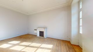  Immeuble � vendre 15 + pi�ces 521 m�