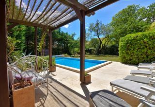  Maison � vendre 7 pi�ces 240 m�