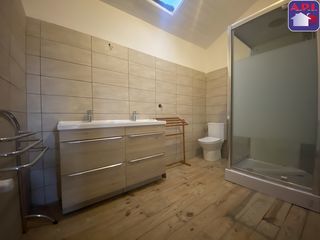  Villa � vendre 8 pi�ces 250 m�