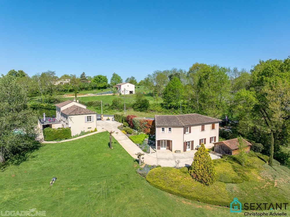 � vendre  Villa Beaumont-du-P�rigord (24440)