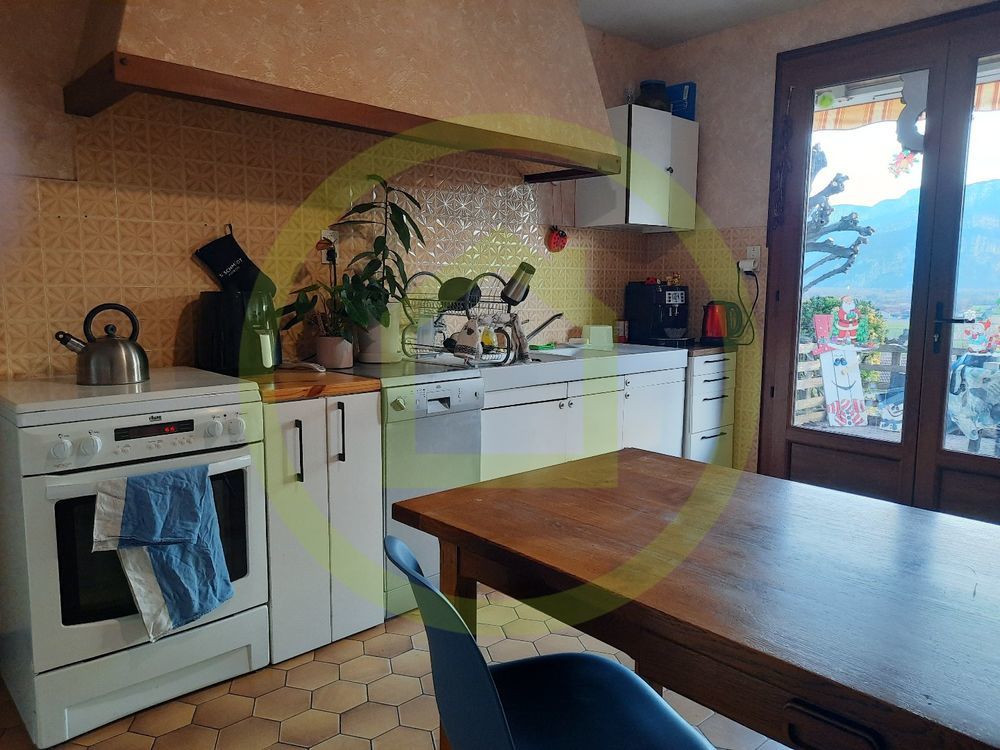 � vendre  Maison La Buisse (38500)