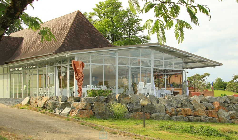 � vendre  Villa Hautefort (24390)