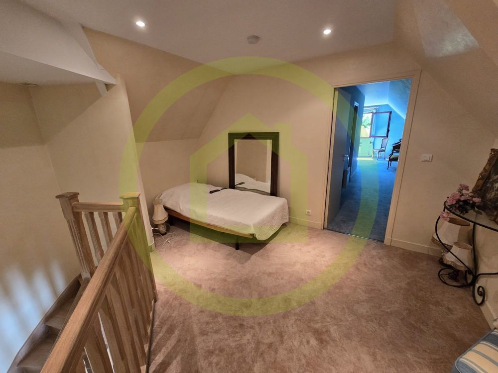 � vendre  Villa Saint-Denis-en-Val (45560)