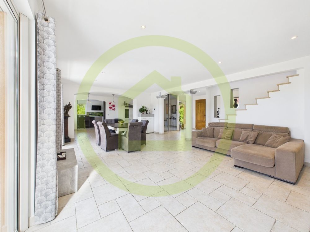 � vendre  Maison Ch�teauneuf-Grasse (06740)