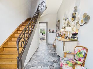  Maison � vendre 8 pi�ces 240 m�