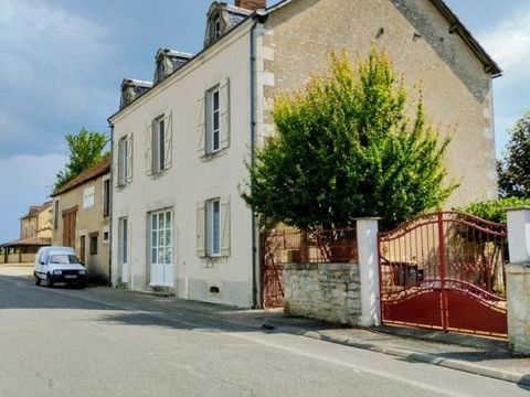   Maison Maison - 6 pi�ce(s) - 160 m�