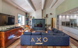  Villa � vendre 9 pi�ces 240 m�