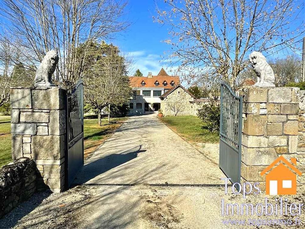 � vendre  Villa Villeneuve (12260)