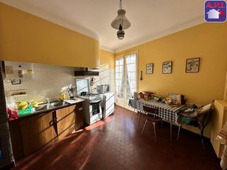  Maison � vendre 8 pi�ces 195 m�