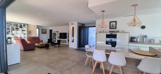  Maison � vendre 5 pi�ces 140 m�