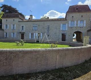  Maison � vendre 14 pi�ces 400 m�