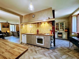  Villa � vendre 5 pi�ces 185 m�