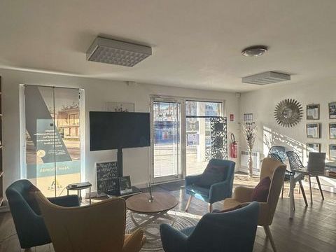 Bureau 850 34200 Sete