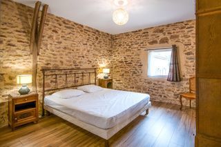  Maison � vendre 15 + pi�ces 664 m�