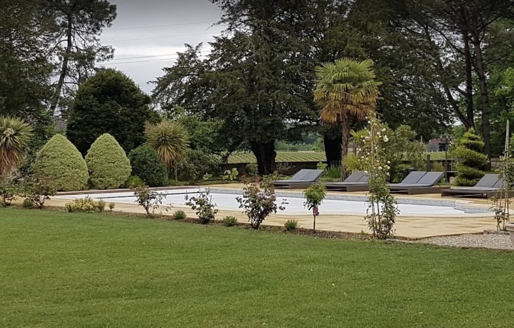 � vendre  Propri�t�/ch�teau Lignan-de-Bordeaux (33360)