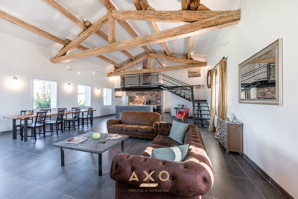 � vendre  Villa Moustiers-Sainte-Marie (04360)