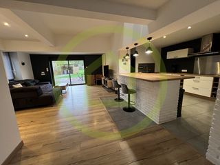  Maison � vendre 7 pi�ces 165 m�